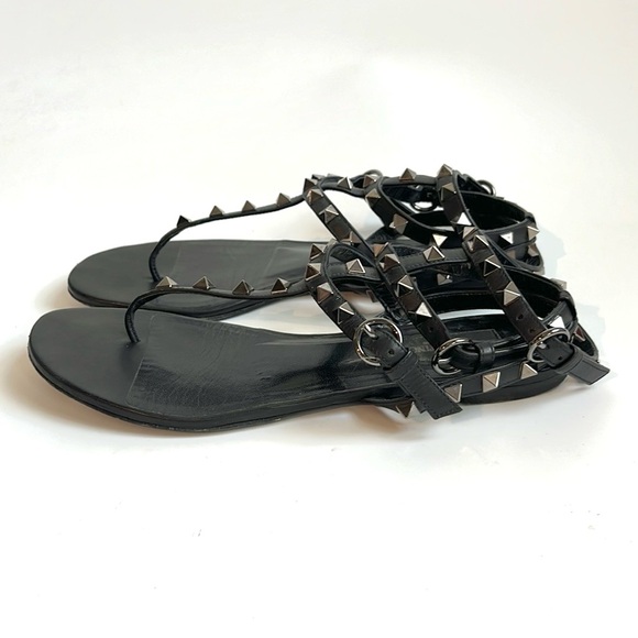 Valentino Garavani Noir Black Rockstud Thong Gladiator Sandals - Picture 2 of 12